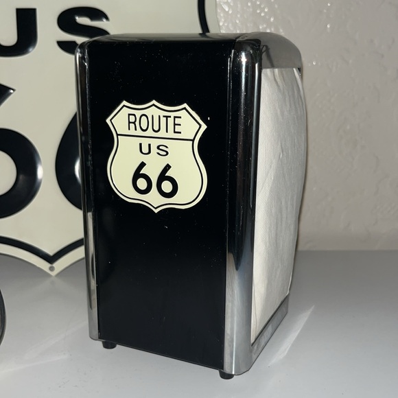 Route 66 kitchen decor Metal sign napkin holder and salt and pepper shakers - Picture 14 of 17